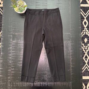 White House Black Market The Girlfriend Cropped/Cuffed pants Size 10